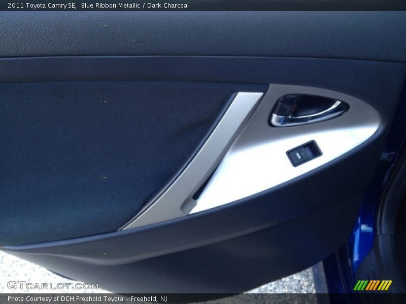 Blue Ribbon Metallic / Dark Charcoal 2011 Toyota Camry SE