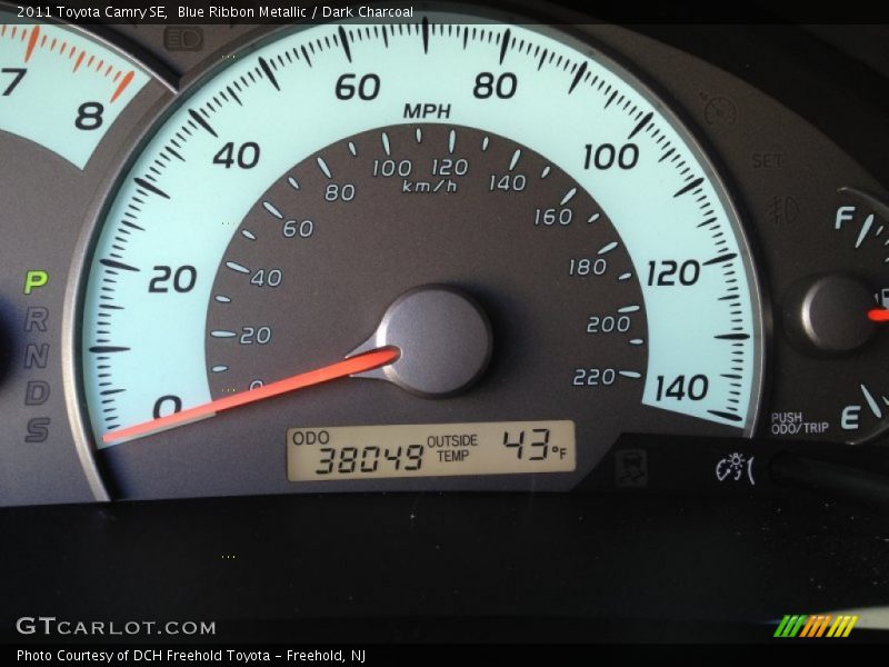 Blue Ribbon Metallic / Dark Charcoal 2011 Toyota Camry SE
