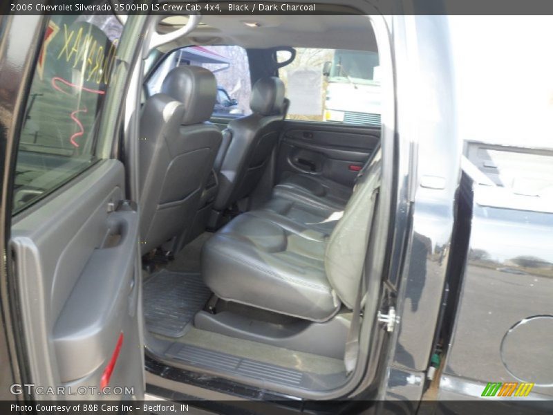 Black / Dark Charcoal 2006 Chevrolet Silverado 2500HD LS Crew Cab 4x4