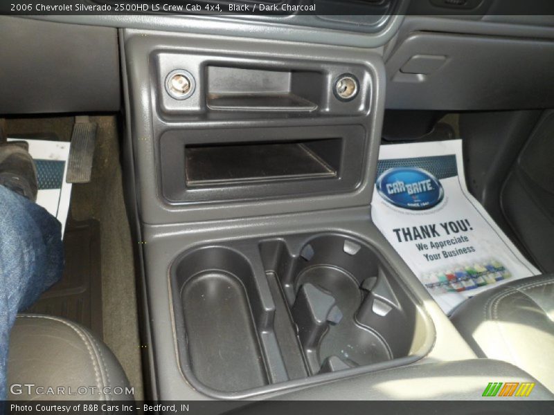 Black / Dark Charcoal 2006 Chevrolet Silverado 2500HD LS Crew Cab 4x4