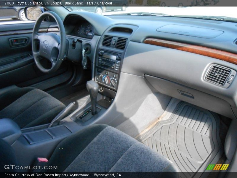 Dashboard of 2000 Solara SE V6 Coupe