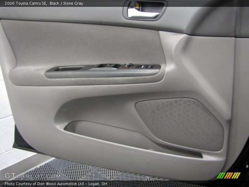 Black / Stone Gray 2006 Toyota Camry SE