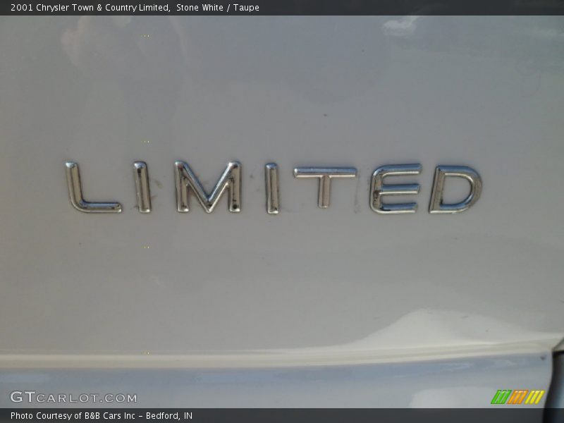 Stone White / Taupe 2001 Chrysler Town & Country Limited