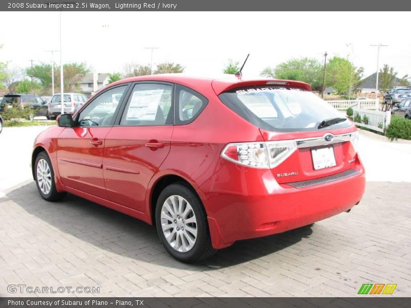 Lightning Red / Ivory 2008 Subaru Impreza 2.5i Wagon