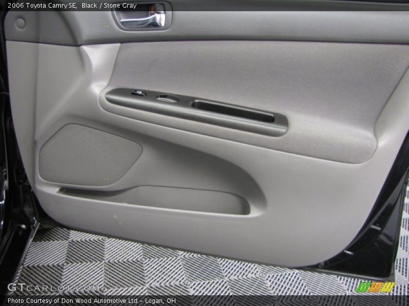 Black / Stone Gray 2006 Toyota Camry SE