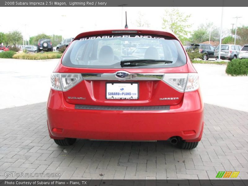 Lightning Red / Ivory 2008 Subaru Impreza 2.5i Wagon