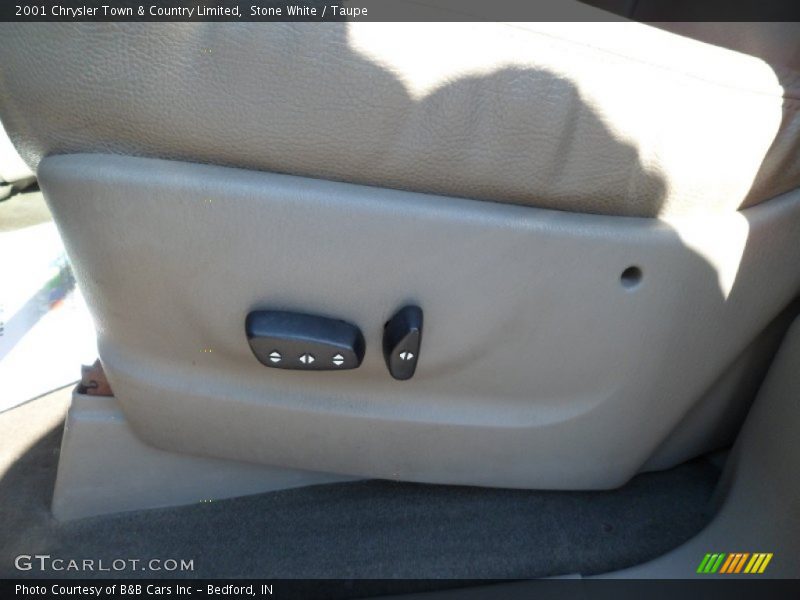 Stone White / Taupe 2001 Chrysler Town & Country Limited