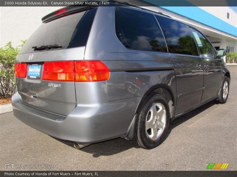 Canyon Stone Silver Metallic / Fern 2000 Honda Odyssey EX