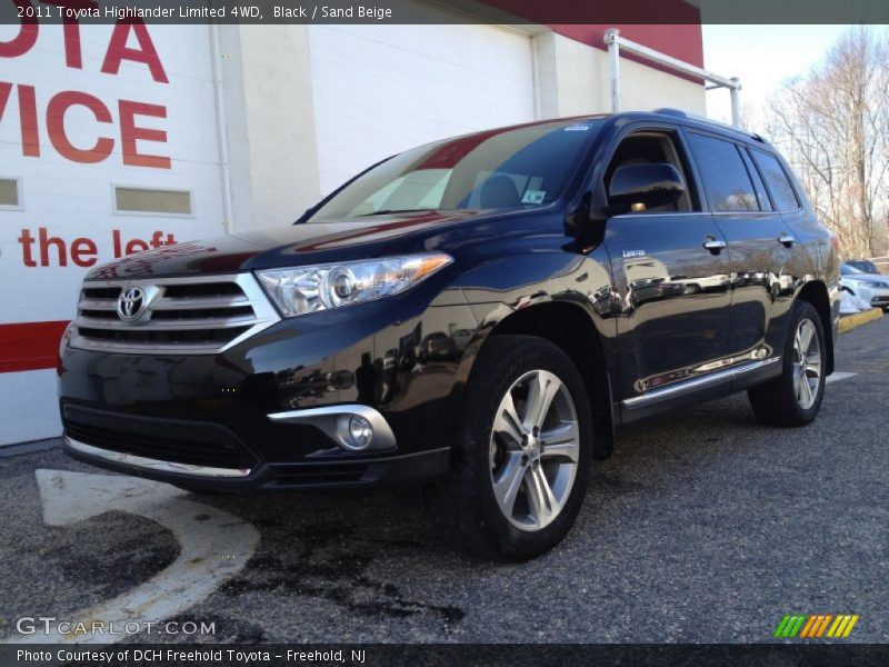 Black / Sand Beige 2011 Toyota Highlander Limited 4WD