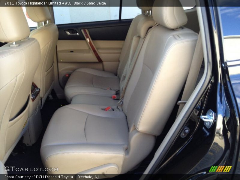 Black / Sand Beige 2011 Toyota Highlander Limited 4WD