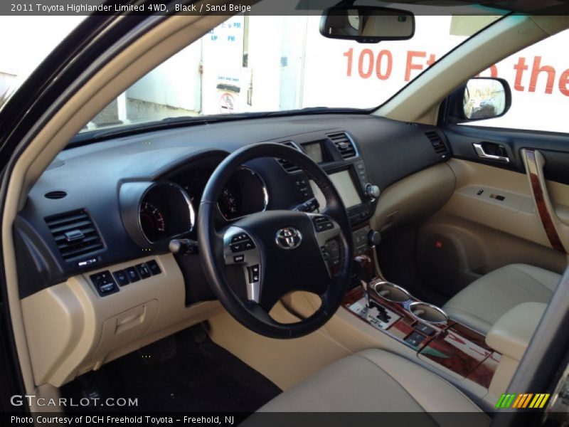 Black / Sand Beige 2011 Toyota Highlander Limited 4WD