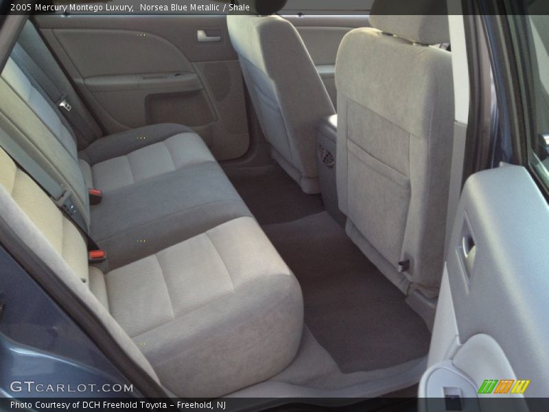 Norsea Blue Metallic / Shale 2005 Mercury Montego Luxury