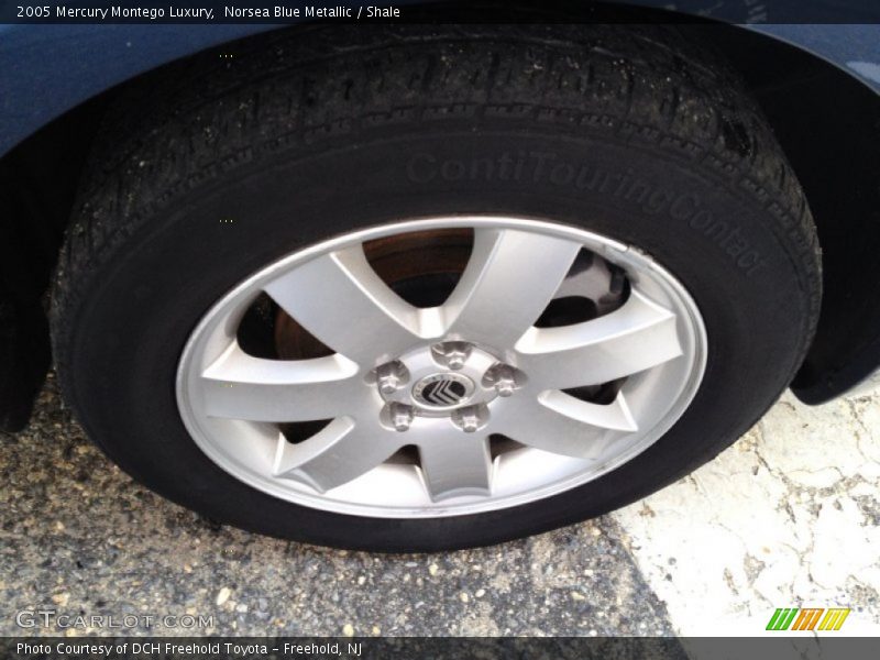  2005 Montego Luxury Wheel