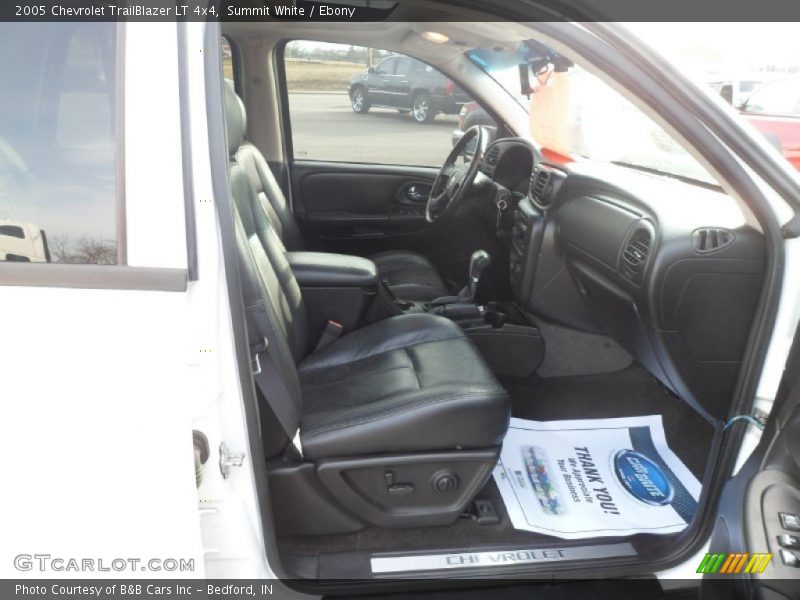 Summit White / Ebony 2005 Chevrolet TrailBlazer LT 4x4