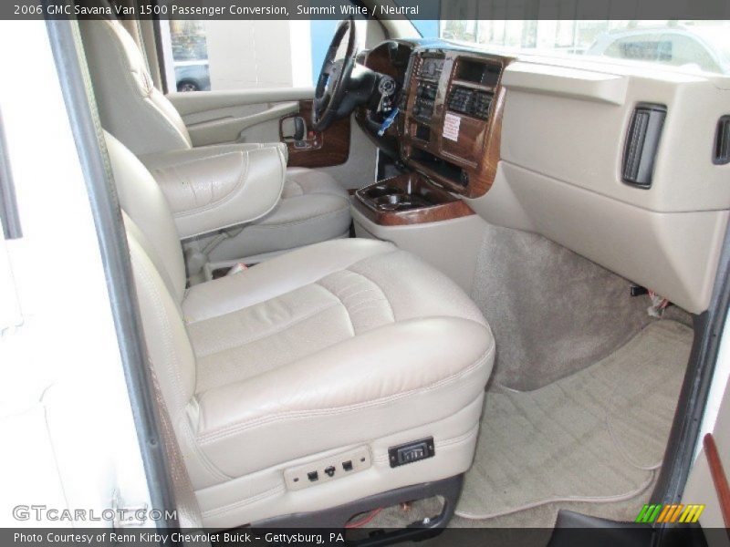  2006 Savana Van 1500 Passenger Conversion Neutral Interior