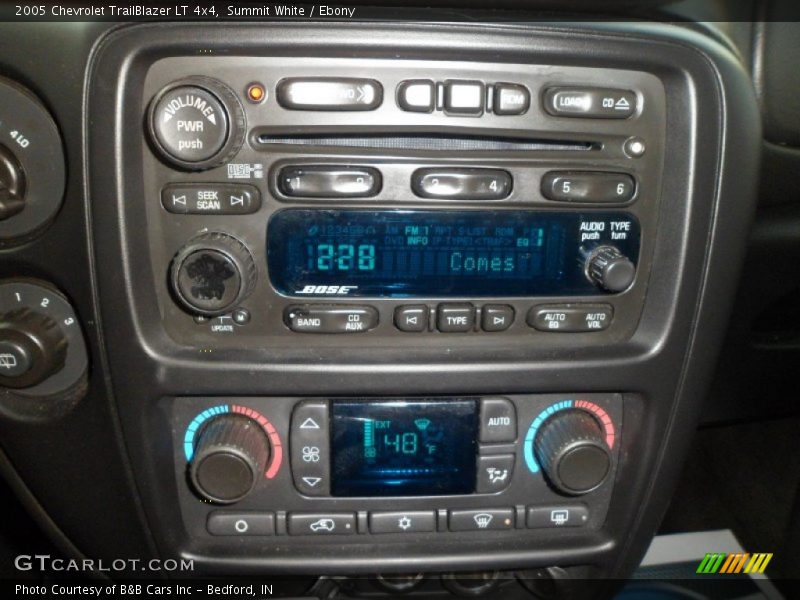 Summit White / Ebony 2005 Chevrolet TrailBlazer LT 4x4