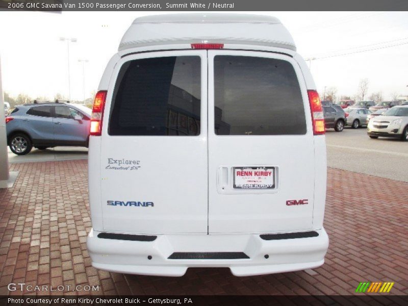 Summit White / Neutral 2006 GMC Savana Van 1500 Passenger Conversion