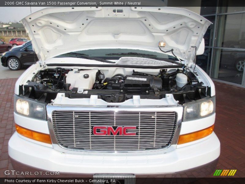 Summit White / Neutral 2006 GMC Savana Van 1500 Passenger Conversion