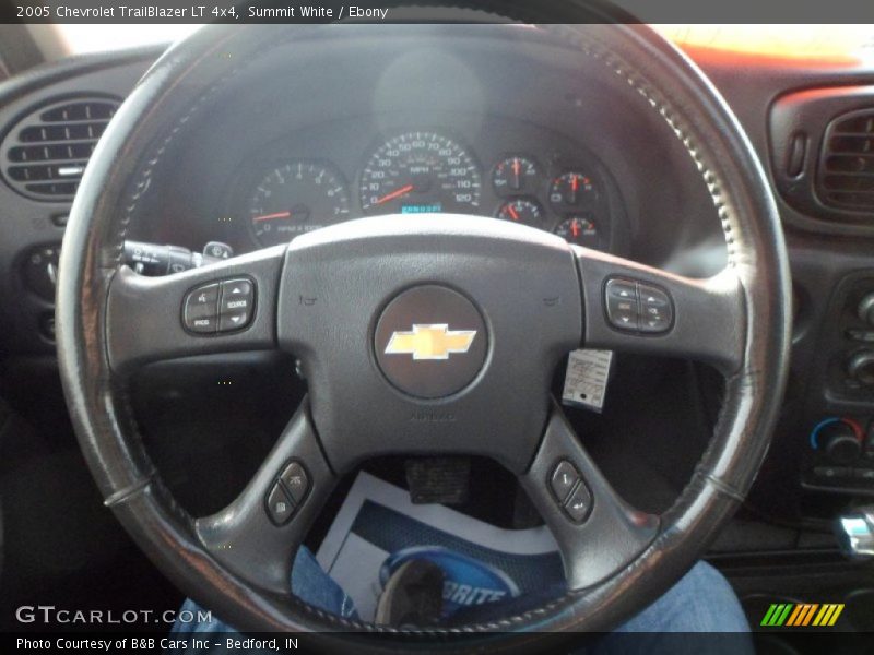 Summit White / Ebony 2005 Chevrolet TrailBlazer LT 4x4