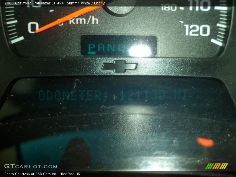 Summit White / Ebony 2005 Chevrolet TrailBlazer LT 4x4