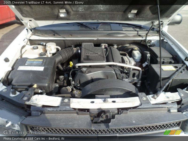 Summit White / Ebony 2005 Chevrolet TrailBlazer LT 4x4