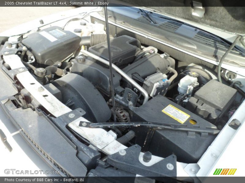 Summit White / Ebony 2005 Chevrolet TrailBlazer LT 4x4