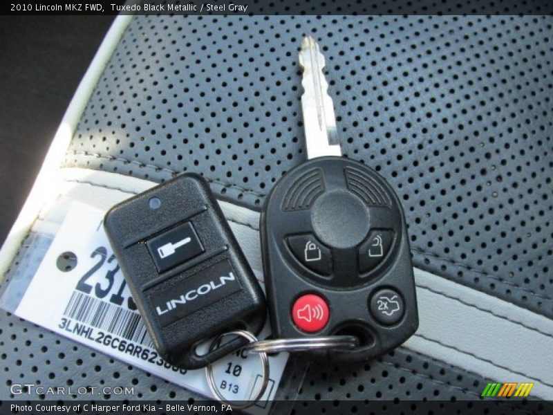 Tuxedo Black Metallic / Steel Gray 2010 Lincoln MKZ FWD