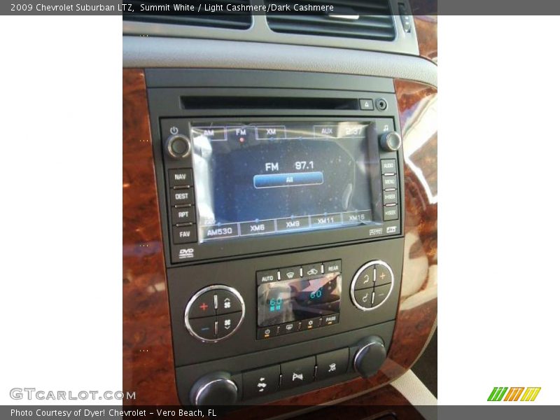 Summit White / Light Cashmere/Dark Cashmere 2009 Chevrolet Suburban LTZ
