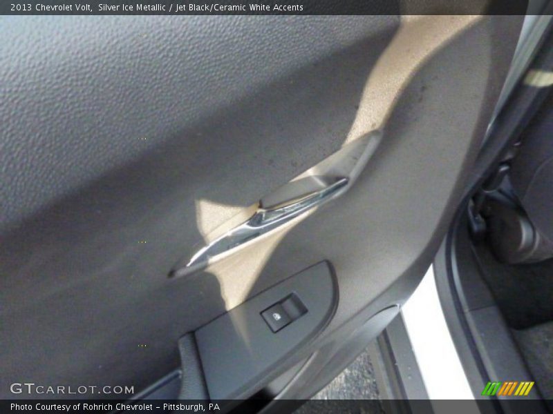 Silver Ice Metallic / Jet Black/Ceramic White Accents 2013 Chevrolet Volt