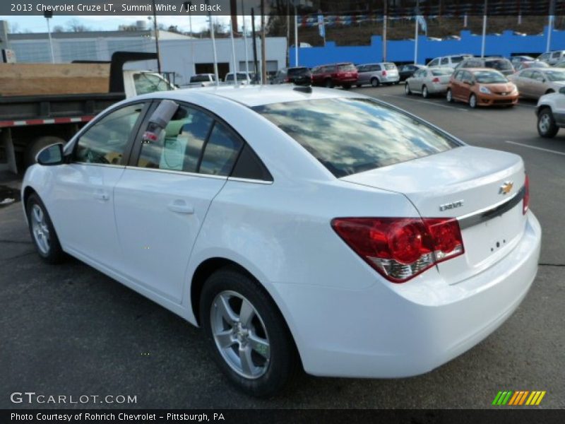 Summit White / Jet Black 2013 Chevrolet Cruze LT