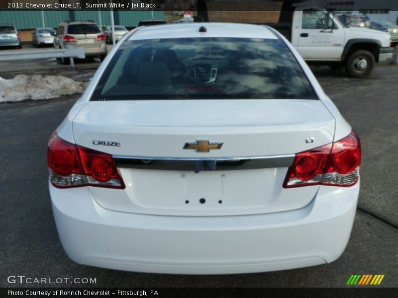 Summit White / Jet Black 2013 Chevrolet Cruze LT