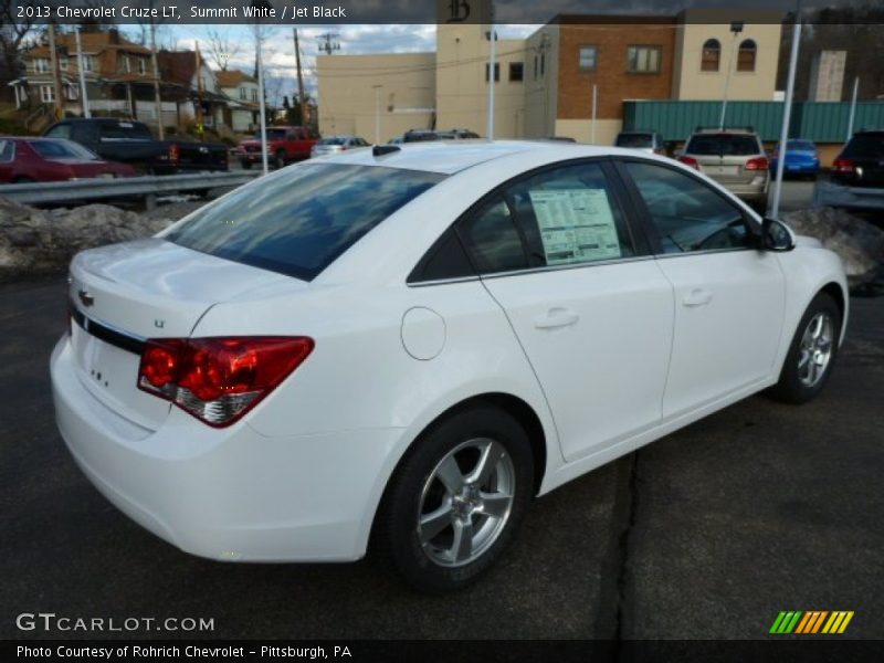 Summit White / Jet Black 2013 Chevrolet Cruze LT