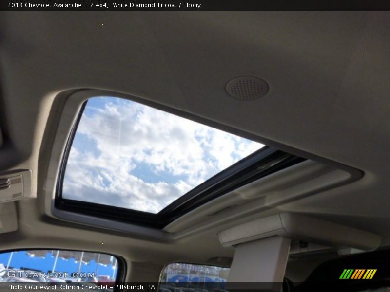 White Diamond Tricoat / Ebony 2013 Chevrolet Avalanche LTZ 4x4