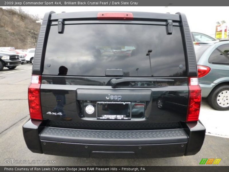 Brilliant Black Crystal Pearl / Dark Slate Gray 2009 Jeep Commander Sport 4x4