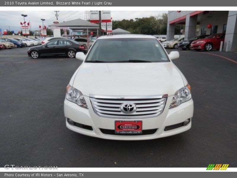 Blizzard White Pearl / Light Gray 2010 Toyota Avalon Limited