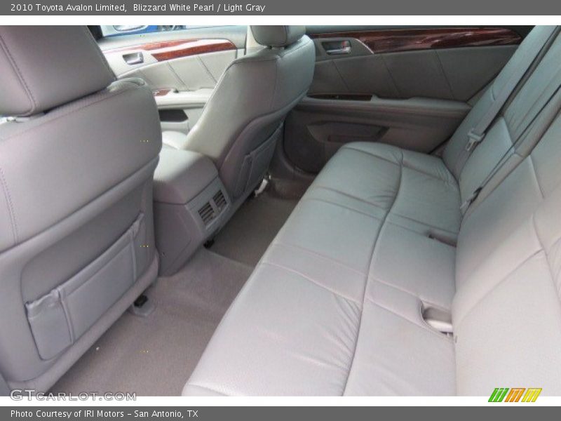 Blizzard White Pearl / Light Gray 2010 Toyota Avalon Limited
