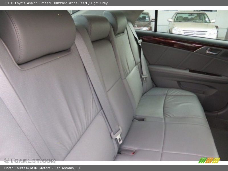 Blizzard White Pearl / Light Gray 2010 Toyota Avalon Limited