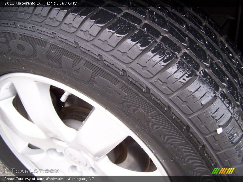 Pacific Blue / Gray 2011 Kia Sorento LX