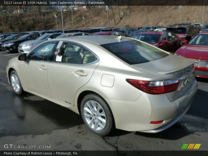 Satin Cashmere Metallic / Parchment 2013 Lexus ES 300h Hybrid
