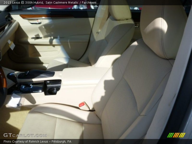 Satin Cashmere Metallic / Parchment 2013 Lexus ES 300h Hybrid