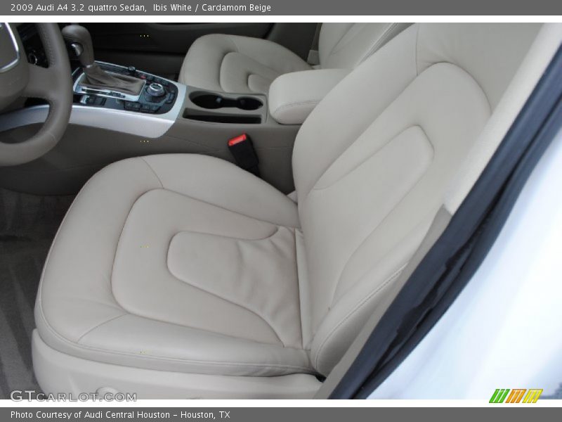 Front Seat of 2009 A4 3.2 quattro Sedan