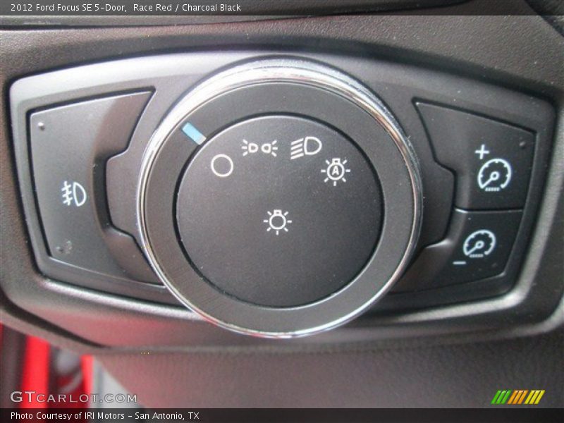 Race Red / Charcoal Black 2012 Ford Focus SE 5-Door