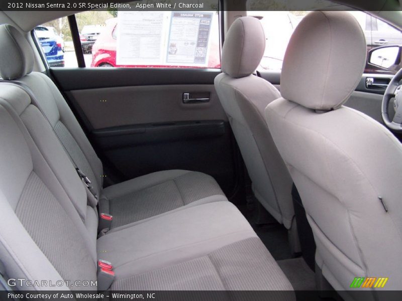 Aspen White / Charcoal 2012 Nissan Sentra 2.0 SR Special Edition