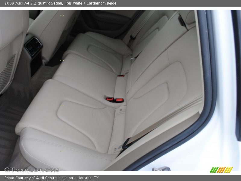 Rear Seat of 2009 A4 3.2 quattro Sedan