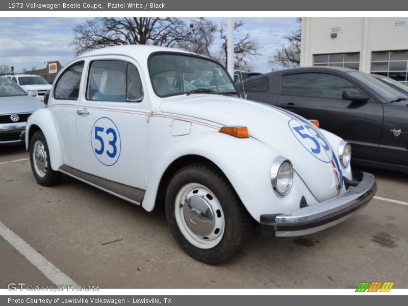 Front 3/4 View of 1973 Beetle Coupe