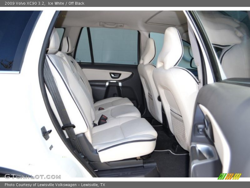 Rear Seat of 2009 XC90 3.2