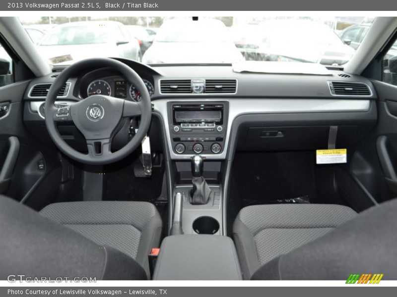 Dashboard of 2013 Passat 2.5L S