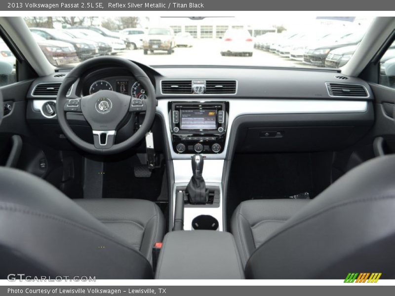 Reflex Silver Metallic / Titan Black 2013 Volkswagen Passat 2.5L SE