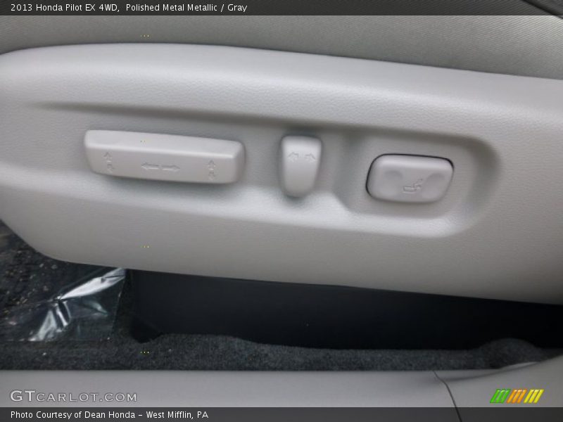 Polished Metal Metallic / Gray 2013 Honda Pilot EX 4WD