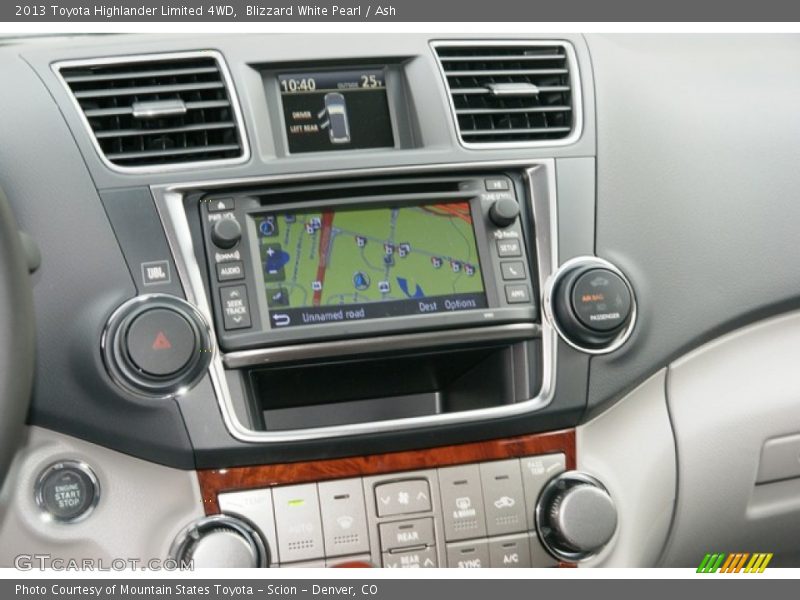 Navigation of 2013 Highlander Limited 4WD